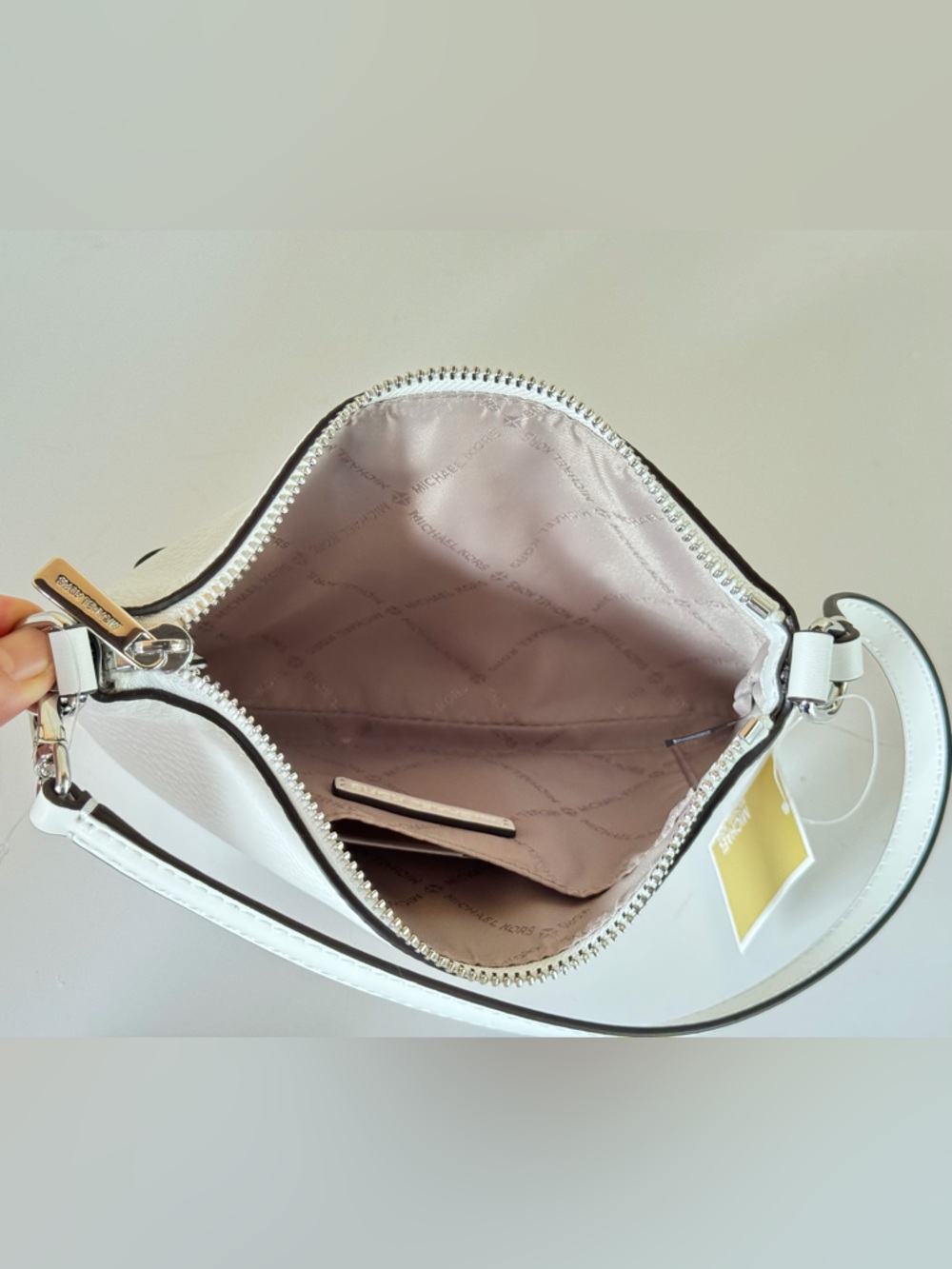 Michael Kors Jet Set SM Clutch Convertible Mini Bag MK White Dinner - Picture 9 of 10